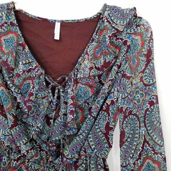 Xhilaration Juniors Lace Up Long Sleeve Romper NEW - Picture 4 of 8